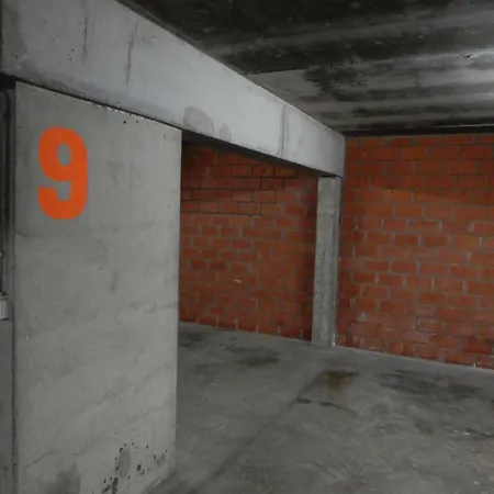 아파트 Studio Center Of W/parking & South Terrace